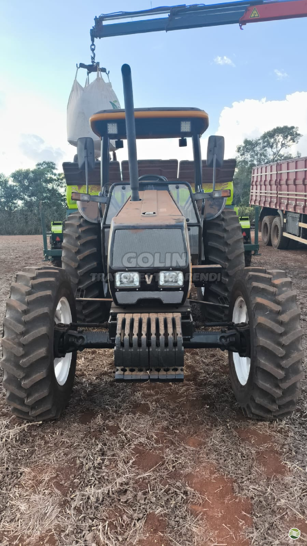 TRATOR VALTRA VALTRA 900 Tração 4x4 Golin Tratores TUPARENDI RIO GRANDE DO SUL RS